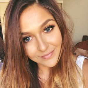 Meet your Posher, Ashlea